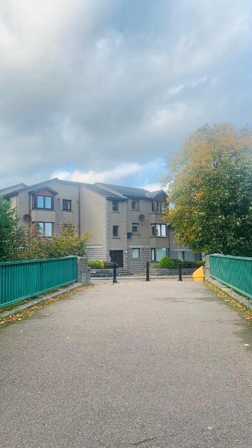 Rod'S Room - Private Parking Aberdeen Exterior foto